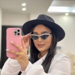 عینگ گربه ای عینک نگین دار عینک مناسب عکاسی عینک فشن