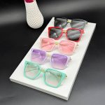 عینک آ،تابی بچگانه