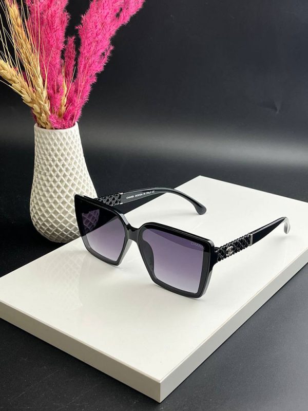 عینک آفتابی زنانه شنل مربعی