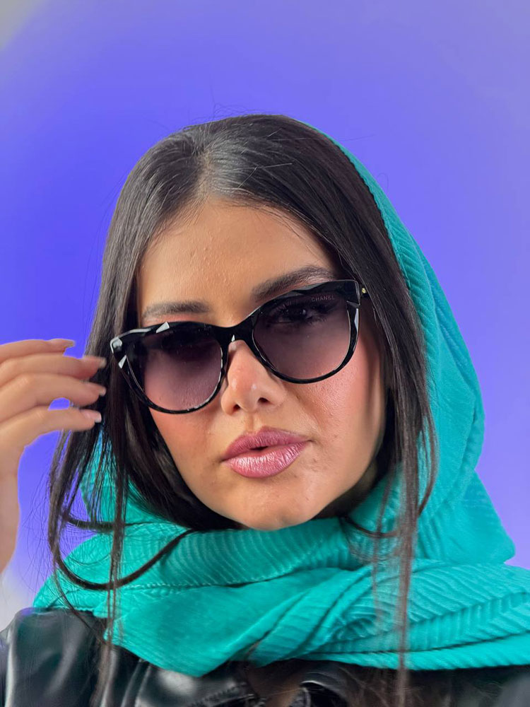 photo_۲۰۲۵-۱۱-۱۵_۰۳-۱۵-۲۶ عینک آفتابی زنانه شنل (کد8090) - Image 1