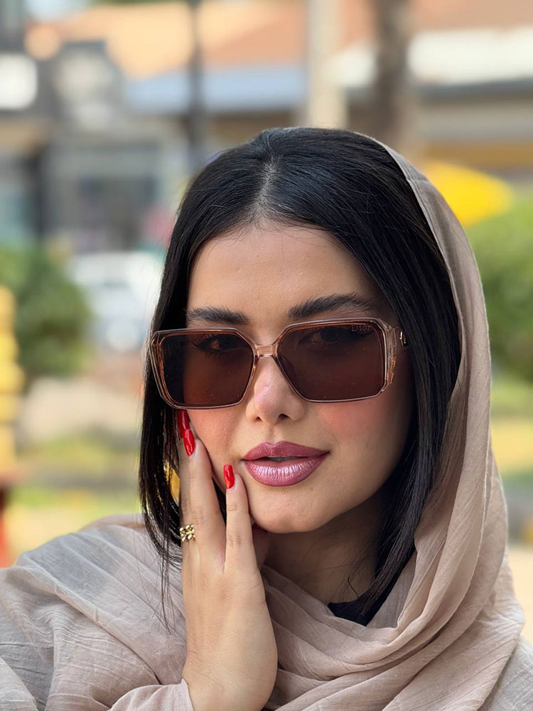 photo_۲۰۲۵-۱۱-۲۶_۰۵-۴۷-۰۰ عینک آفتابی زنانه
