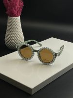 عینک آفتابی بچگانه