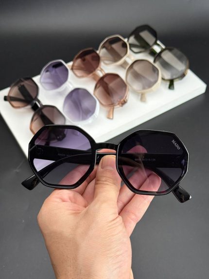 عینک آفتابی زنانه طرح دیور(کد6809)