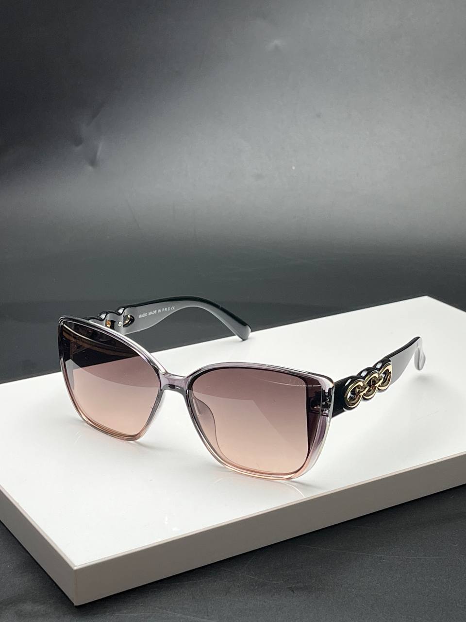 photo_۲۰۲۵-۱۰-۲۵_۰۸-۱۸-۵۷ عینک آفتابی زنانه