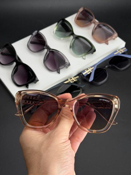 عینک آفتابی زنانه جیوانچی(کد5859)