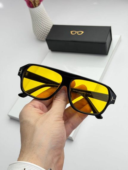 عینک آفتابی نرند