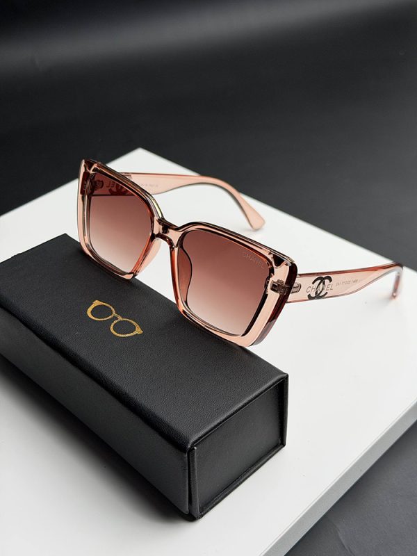 عینک آفتابی زنانه