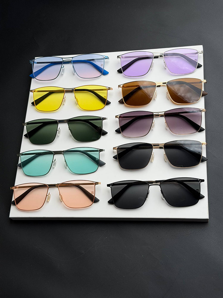 photo_۲۰۲۶-۰۲-۱۴_۰۰-۵۶-۳۳ عینک آفتابی مردانه