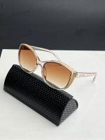 عینک آفتابی زنانه جیمی چو  (کد5888)