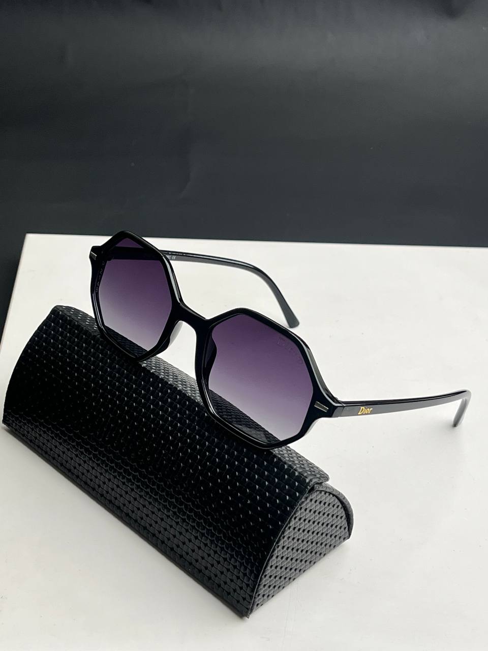 photo_۲۰۲۶-۰۹-۱۷_۰۵-۵۸-۴۴ عینک آفتابی زنانه